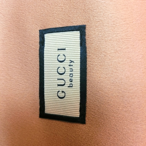 Gucci Makeup Bag - Picture 2 of 4